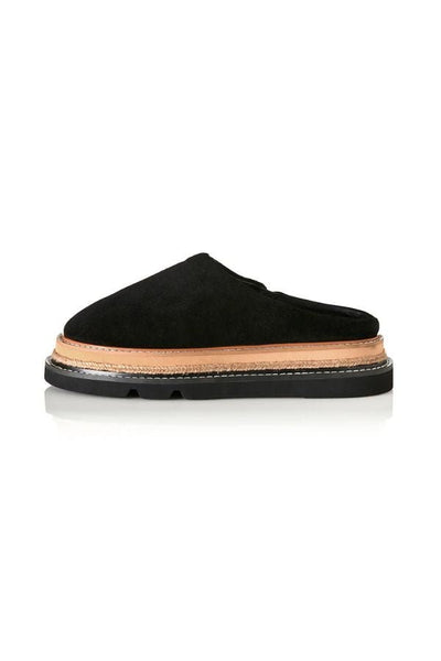 Alias Mae Chunky Flatform Sandal with Raffia Detail, a bold leather sandal with a stacked flatform and raffia accent for modern summer style.