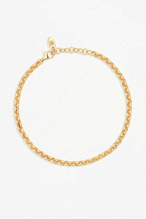 18k Gold Vermeil Belcher Chain Bracelet by By Charlotte, timeless layering chain in luminous gold, a trendy piece perfect for everyday elegance or stacking.