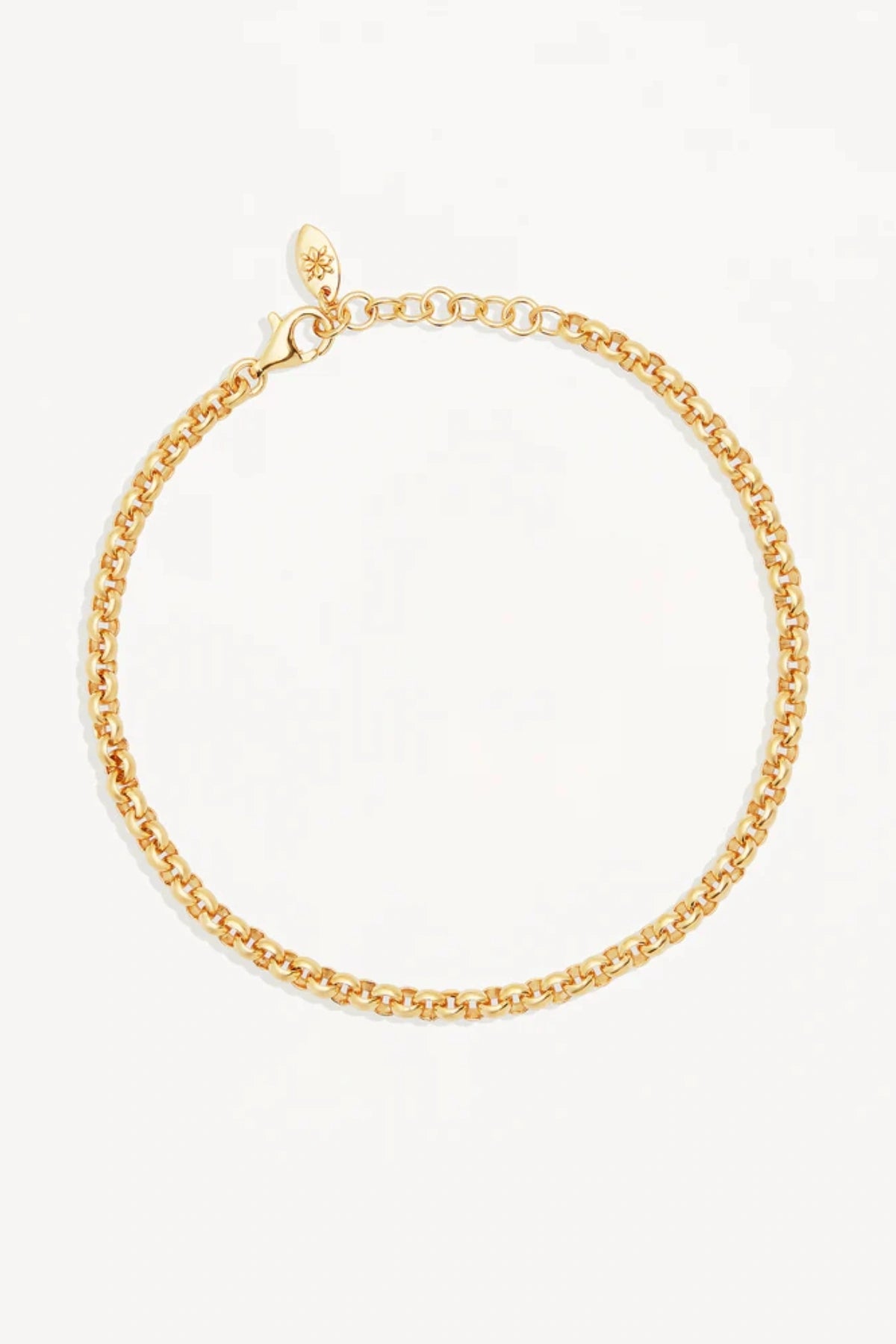 18k Gold Vermeil Belcher Chain Bracelet by By Charlotte, timeless layering chain in luminous gold, a trendy piece perfect for everyday elegance or stacking.