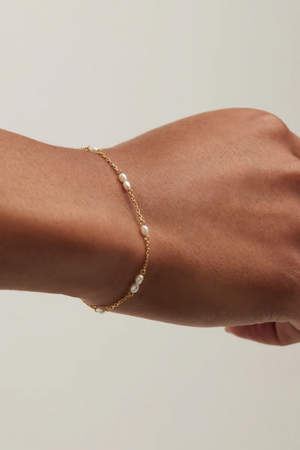 18k Gold Vermeil Serene Dreams Pearl Bracelet by By Charlotte, gold chain with baroque pearls. Perfect for layering or everyday styling.