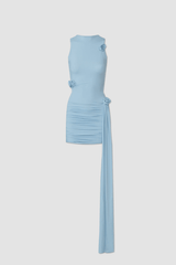 Azahar Arctic by Maygel Coronel – A trendy mini dress with memory-shape fit, draped skirt, side sash, and 3D flowers, perfect for chic events and nights out.