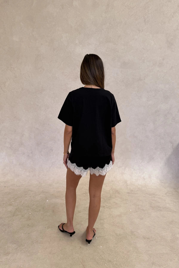 Carter V Neck Tee White by Sneaky Link – a relaxed cotton tee with V neckline and boxy fit. Perfect for everyday styling.