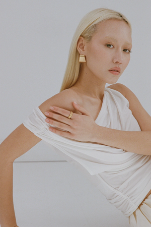 Porter Jewellery | Caterpillar Earrings Gold | Girls with Gems