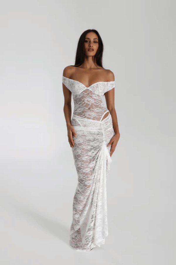 Aubrey Dress White by Natalie Rolt – Elegant lace two-piece with off-shoulder detail and cut-outs, perfect for modern brides or special soirées.