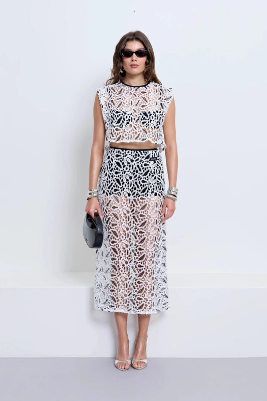 Chloe Skirt With Underlayer Powder by Pfeiffer – high waisted monochrome crochet midi skirt with underlayer and invisible side zip.