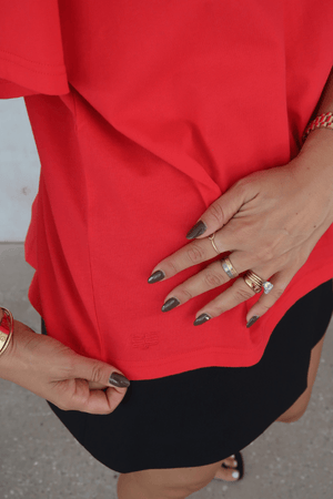 Boyfriend Tee Red by Sneaky Link – A trendy, relaxed-fit staple crafted from soft cotton, this vibrant red tee adds effortless cool to casual wardrobes.