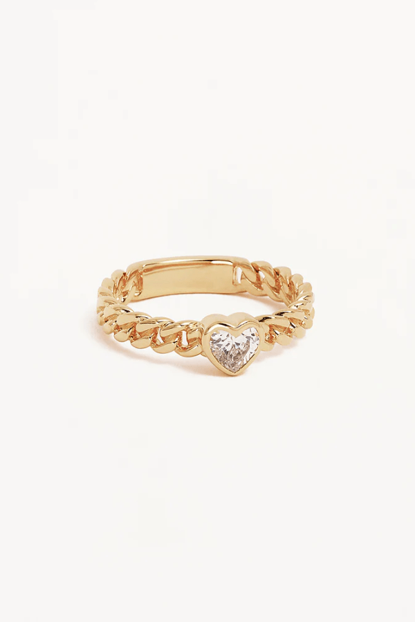 By charlotte | 18k Gold Vermeil Radiant Heart Engravable Ring | Girls with Gems