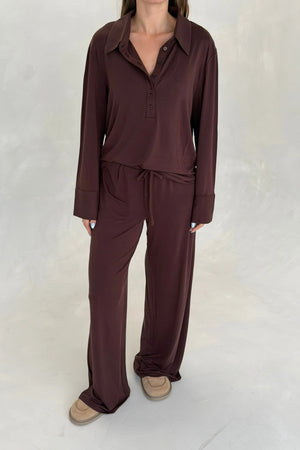 Hunter Pant Dark Chocolate by Sneaky Link, buttery soft relaxed pants with a stretch waistband and full-length fit.