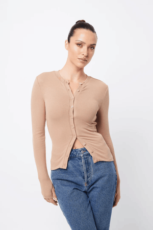 Lyon Cardigan Camel by Mossman, soft double-layer ribbed jersey with round neckline and thumb holes, perfect for trendy viral layering and cozy day-to-night wear.