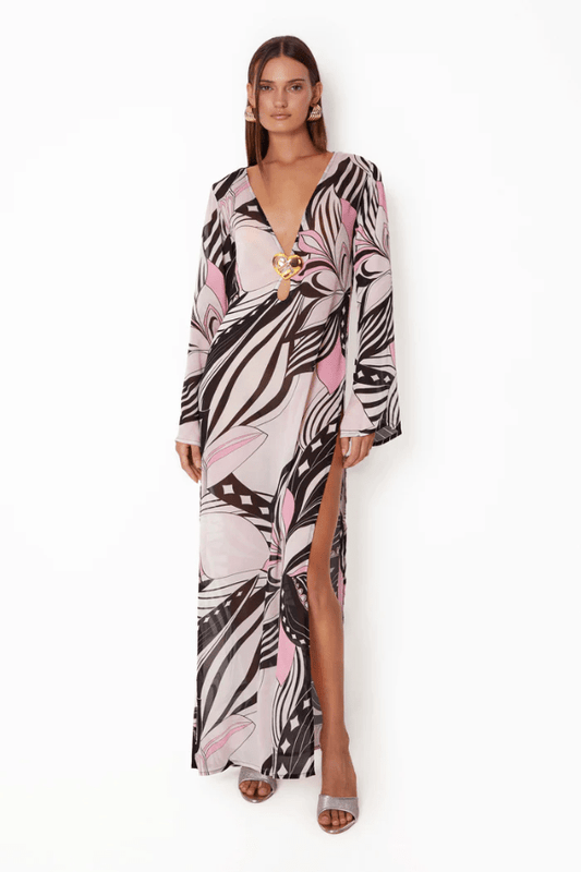 Hotline Heart Maxi Dress Allegro by Cin Cin – A printed column maxi with heart hardware and keyhole cut-out, perfect for artistic soirées, sunset dinners, or statement resort wear.
