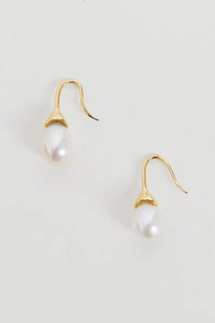 Odette Pearl Earrings by Heaven Mayhem – gold hook earrings with luminous pearl drops, perfect for timeless everyday elegance.