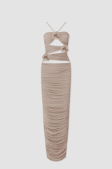 Veranera Pétalo by Maygel Coronel – A bold, romantic ruched mesh dress with floral appliqués and asymmetric cut-outs, perfect for trendy sunset soirées and elegant evening occasions.
