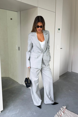 Ella Squire Single Breasted Blazer Grey