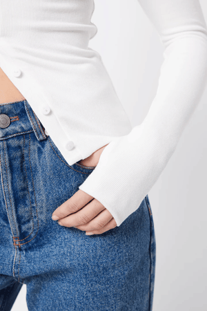 Lyon Cardigan White by Mossman, soft double-layer ribbed jersey with round neckline and thumb holes, perfect for trendy viral layering and cozy day-to-night style.