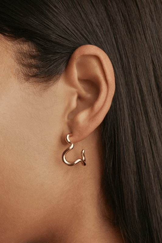 By Charlotte | 18k Gold Vermeil Gold Flow Of Life Hoops| Girls with Gems