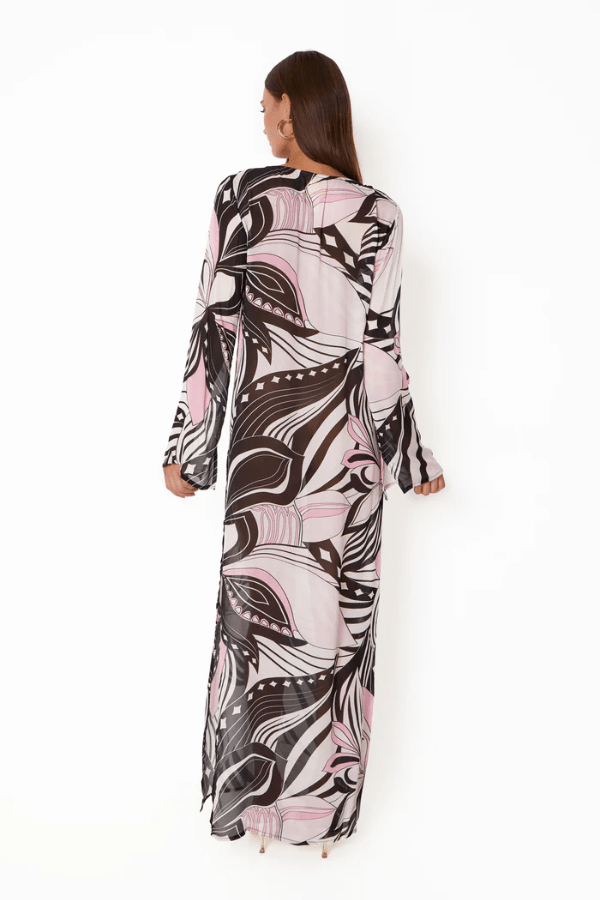 Hotline Heart Maxi Dress Allegro by Cin Cin – A printed column maxi with heart hardware and keyhole cut-out, perfect for artistic soirées, sunset dinners, or statement resort wear.