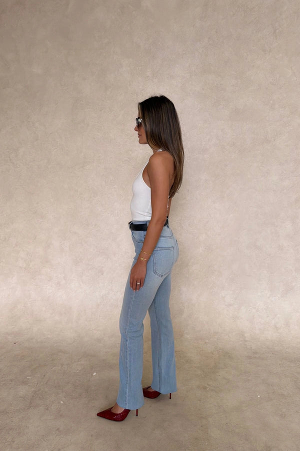 Kendrick Straight Leg Jean Light Blue by Sneaky Link – a viral stretch denim with straight fit. Perfect for everyday styling.