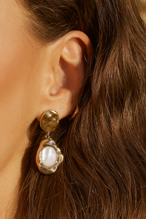 Arms of Eve | Florentine Mother of Pearl Earrings | Girls with Gems