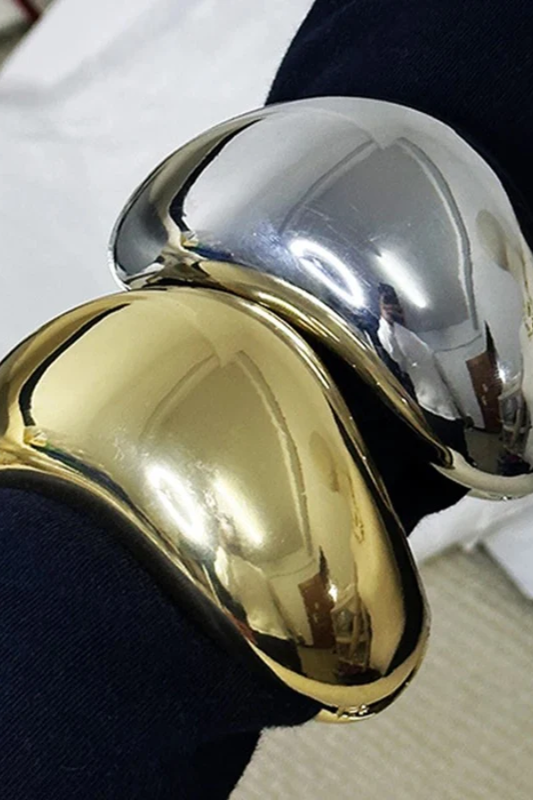 Noah The Label | The Curved Cuff Silver | Girls with Gems