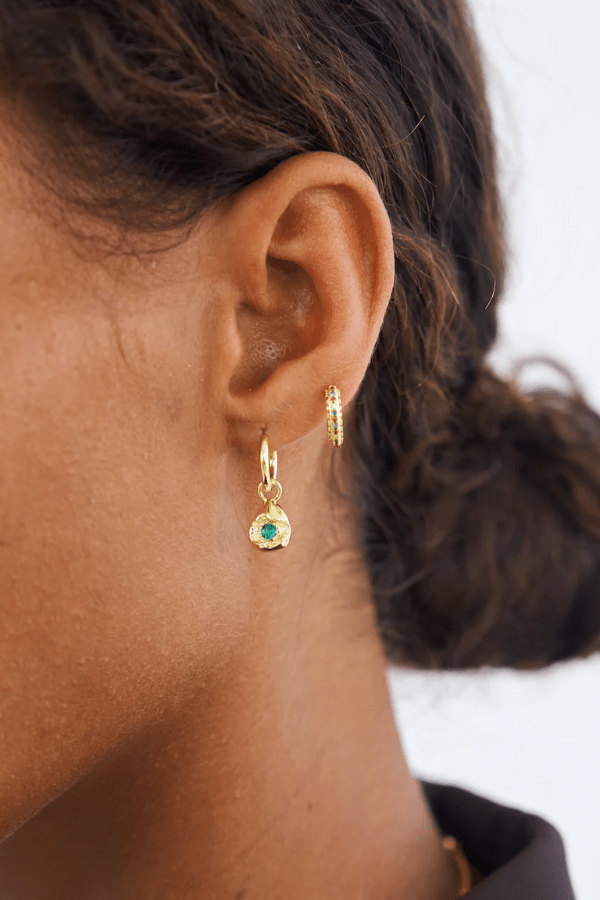 Avant Studio | Artemis Rainbow Huggies | Girls with Gems