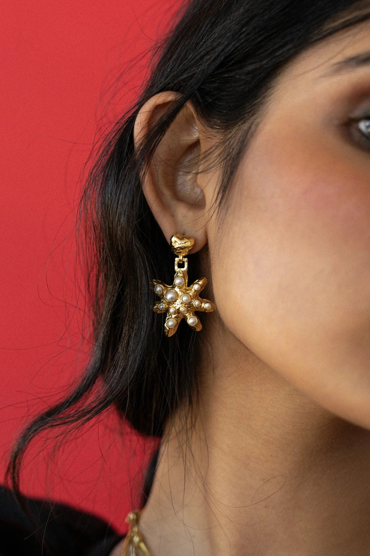 Pari Earrings Gold