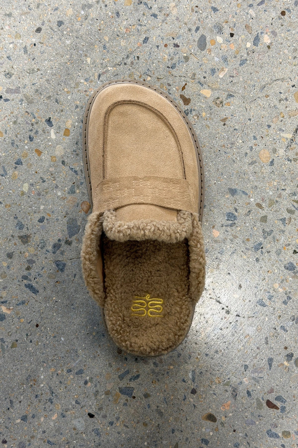 Teddy Suede Loafer Beige by Sneaky Link, cosy suede slip on loafers perfect for relaxed everyday wear