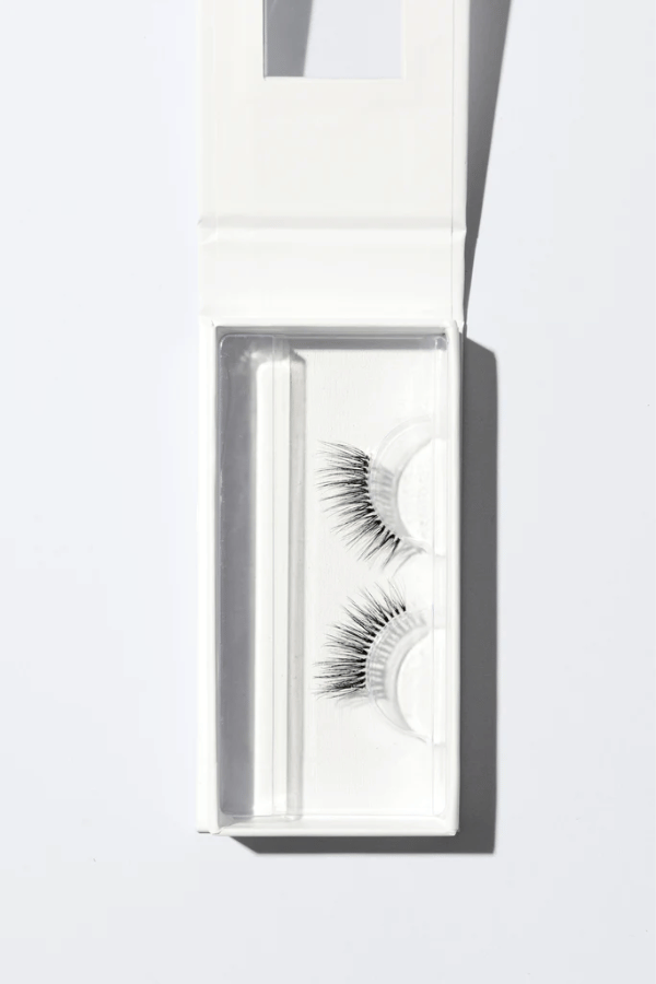 OWN Beauty Essentials | Three Fourths Lash 0.3 | Girls With Gems