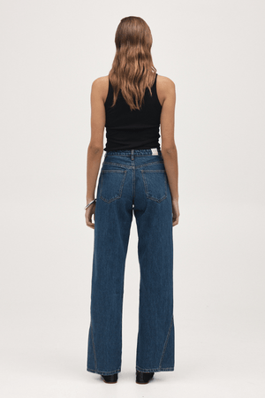 Curve Seam Jean Heritage Blue by Marle, trendy jeans made from 100% organic cotton with a flattering silhouette and distinctive seam detailing. Perfect for a chic, everyday look.