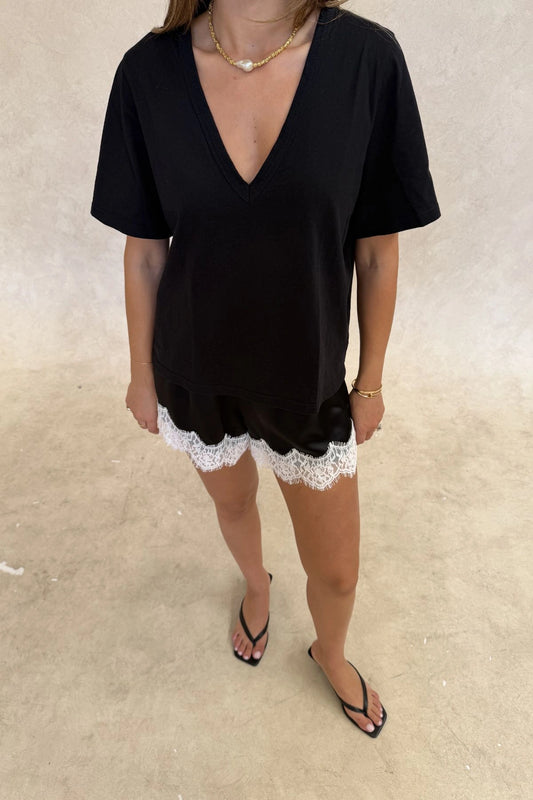 Carter V Neck Tee White by Sneaky Link – a relaxed cotton tee with V neckline and boxy fit. Perfect for everyday styling.