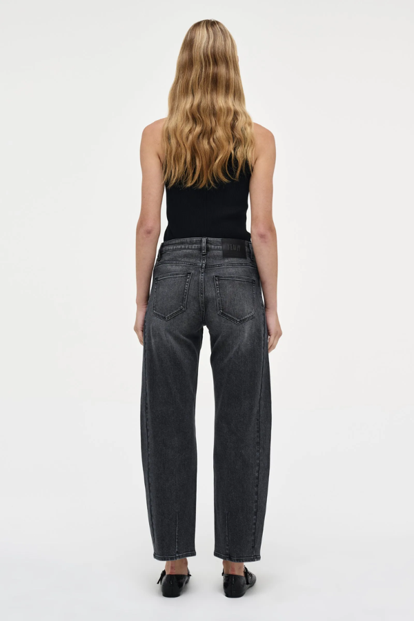 Neuw Denim | Amber Barrel Washed French Black | Girls with Gems