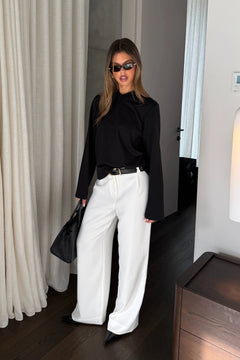 Olivia High V Neck Long Sleeve Black