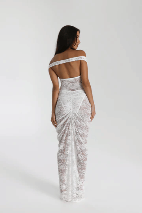 Aubrey Dress White by Natalie Rolt – Elegant lace two-piece with off-shoulder detail and cut-outs, perfect for modern brides or special soirées.