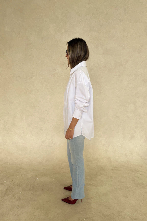 Sebastian Oversized Shirt White by Sneaky Link – a crisp cotton shirt with oversized fit and panel detail. Perfect for elevated styling.