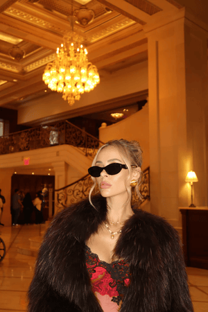 Mountain and Moon | Cameron Earrings Gold | Girls with Gems