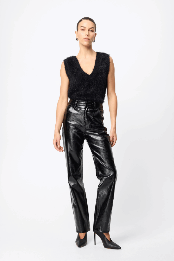 Slumber Vest Black by Mossman – Cozy yet chic high-loft knit vest with relaxed fit and V-neckline, perfect for layering or standalone style.