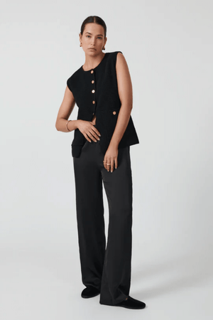 Onte | Helena Gilet Black | Girls With Gems