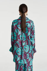 Boss Long Sleeve Jade Butterfly by Summi Summi – printed long sleeve shirt in signature butterfly print with relaxed fit.