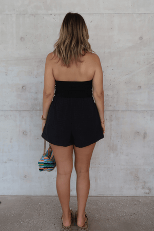 Cali Shorts Black by Sneaky Link – Relaxed fit, breathable 100% cotton shorts with elastic waist. Perfect for trendy summer days and viral casual looks.