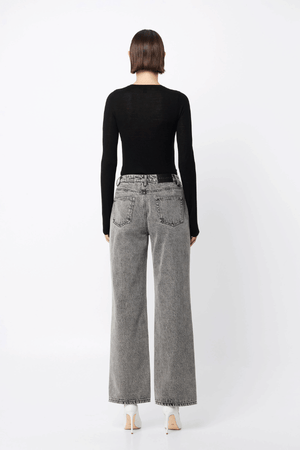 Maine Long Sleeve Top Black by Mossman – A viral, lightweight Merino wool essential with a sleek round neck and body-skimming fit, perfect for year-round layering or solo wear.