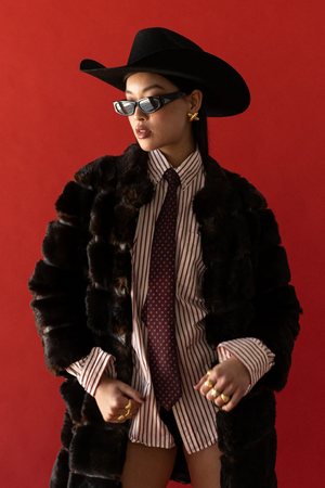 Mountain and Moon | Frances Earrings Gold | Girls with Gems