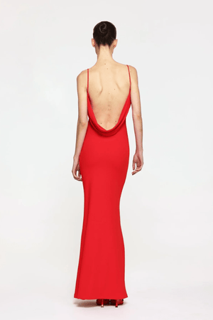 Havilland Gown Cherry Red by Effie Kats – A trendy, fitted gown with delicate ruching and a draped low back, crafted from stretch crepe for elegant special occasions.