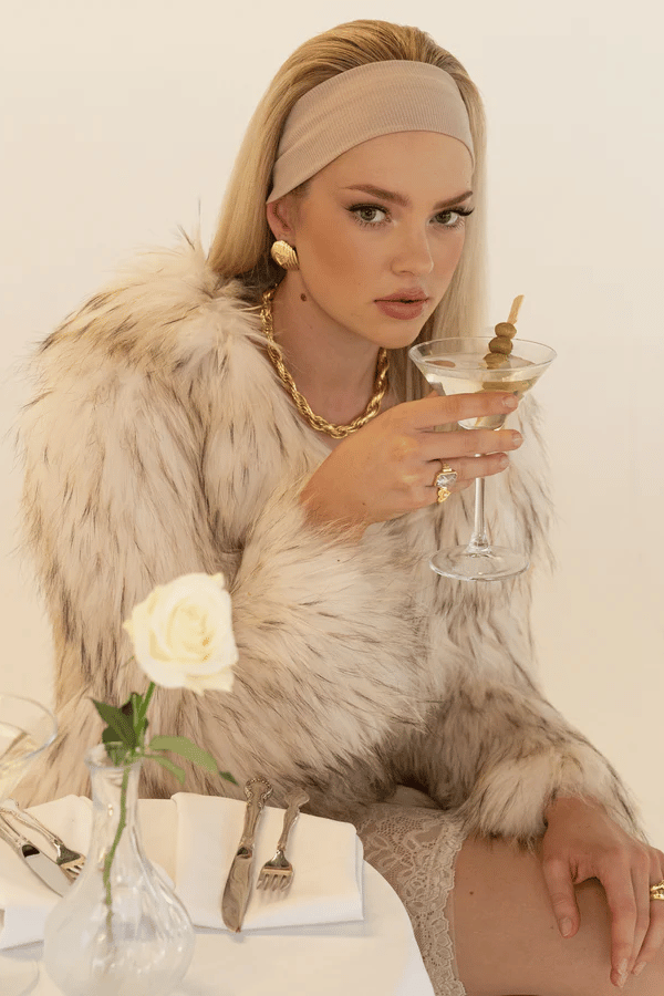 Mountain and Moon | Cameron Earrings Gold | Girls with Gems