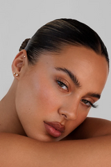 Cluster  Fluffies 0.3 by OWN Beauty Essentials, soft L curl cluster lashes with a 6mm base for a lifted, linear effect. Vegan-friendly, cruelty-free, and perfect for subtle volume and fullness.