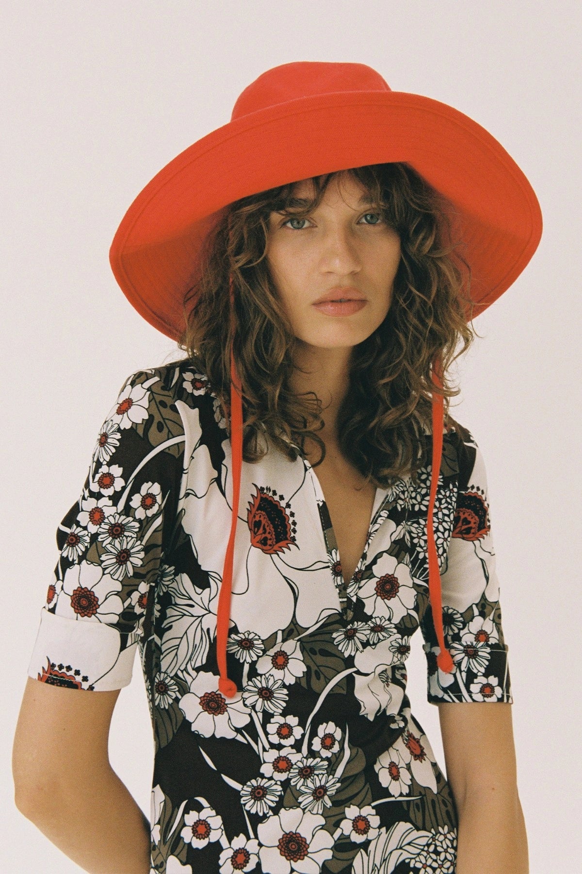 Holiday Bucket Flame