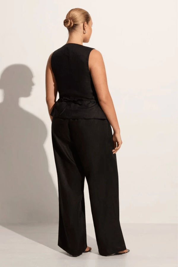 Faithfull the Brand | Stanze Vest Black | Girls With  Gems