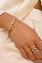 Alessia Bracelet Stone by Arms of Eve – 14K gold PVD chain bracelet with sparkling zircon stones.