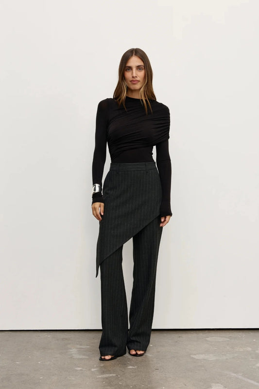 Ariya Bodysuit Shadow by Bayse – draped long sleeve bodysuit with asymmetric detailing and sculpted fit.