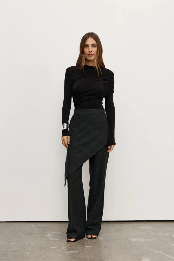 Ariya Bodysuit Shadow by Bayse – draped long sleeve bodysuit with asymmetric detailing and sculpted fit.