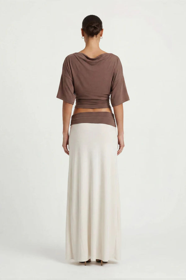 Arlo Tee Coffee by Benni – relaxed crepe jersey top with boat neckline and flattering side ruching detail.