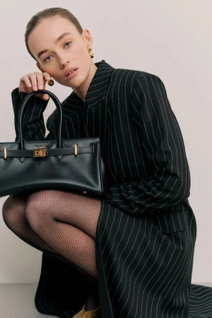 Austenne Bag Black by Reh Studios – genuine leather shoulder bag with structured silhouette and adjustable strap for everyday styling.